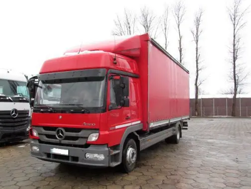 Mercedes Atego 1224 L, 2013 г, штора-борт, ворота, 2 спальника - фото