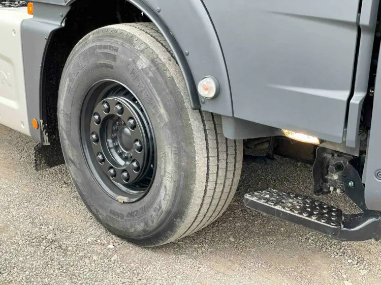 Тягач MAN TGX 33.510, 6х4, 01/2021 год, кабина XLX, пневмоподвеска, без пробега по РФ - фото-детальных 12