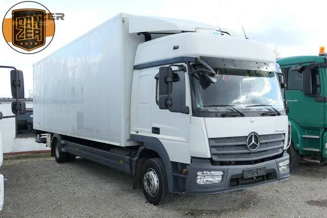 Грузовой фургон Mercedes Atego 1224, 2015 год | photo 0