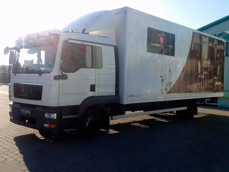 Грузовой фургон MAN TGL 8.220, 2010 год | photo 1
