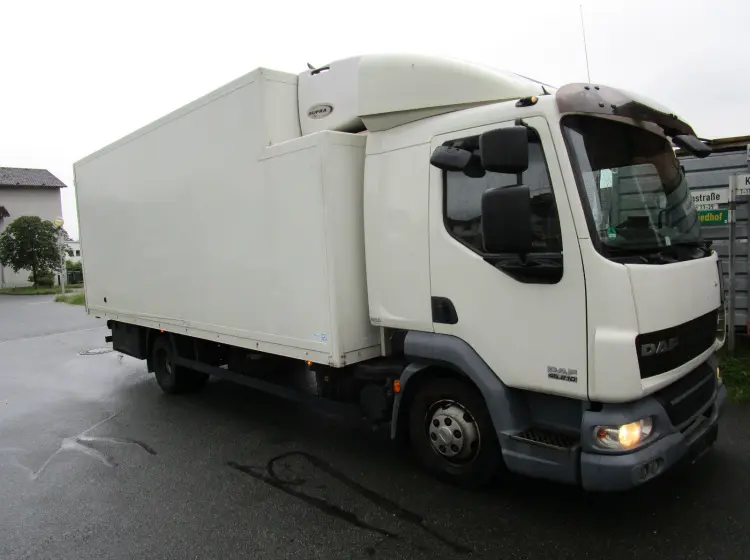 Рефрижератор автономный DAF LF 45.210, 15 европалет, спальник - фото