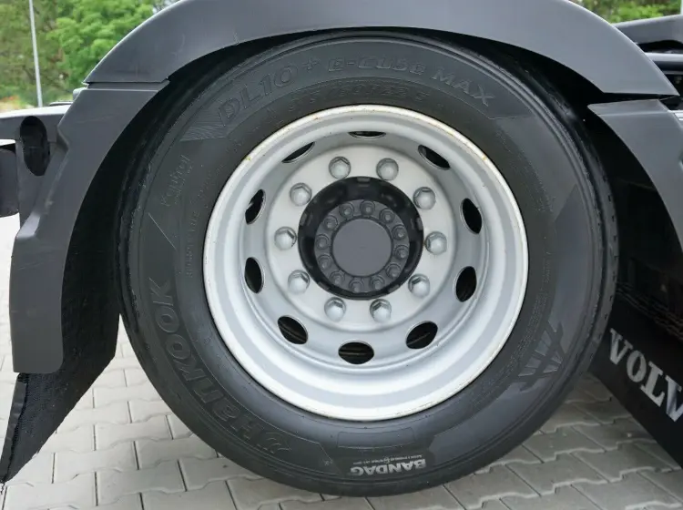 Тягач Volvo FH 540 Dual Clutch, 2018 год, 6х2, без пробега по РФ - фото-детальных 21