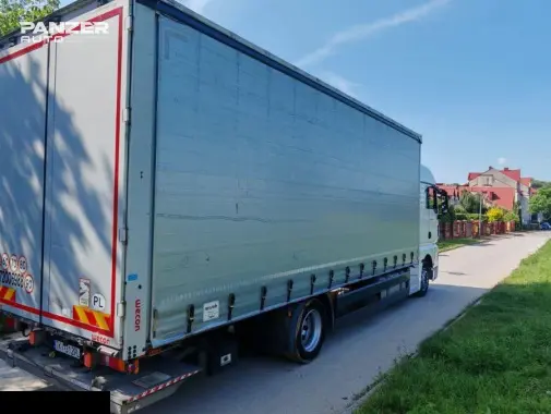 Грузовик MAN TGX 18.360, 2019 год, 10 тонник, кузов с тентом куб, гидроборт - фото 4