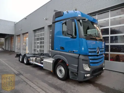 Mercedes-Benz Actros GigaSpace 2542, самая новая модель, Евро-5 - фото 4