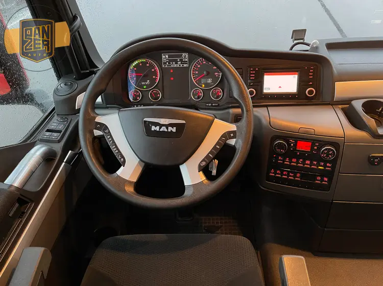 Тушевоз MAN TGX 26.440 6х2, 2015г, будка Schmitz 18 палет, ХОУ Carrier Supra 750, без пробега по РФ - фото 4