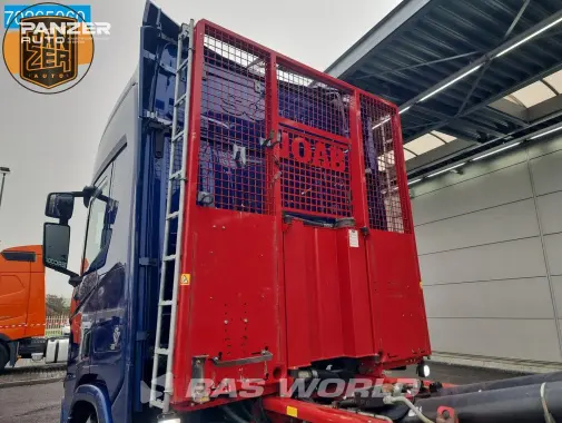 	Scania TGM 6X4 4