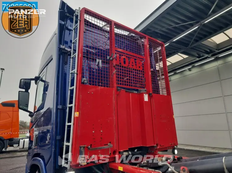 	Scania TGM 6X4 4