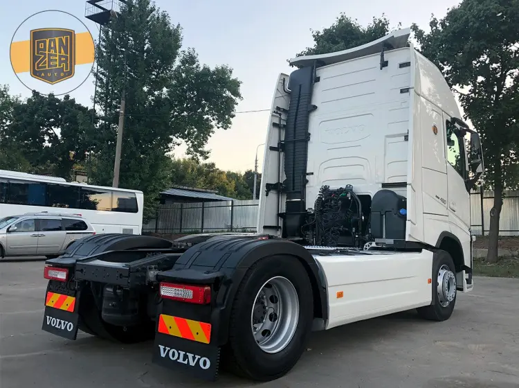 Тягач Volvo FH 460, 2018 год, 469 л.с., кабина Globetrotter XL, без пробега по РФ - фото-детальных