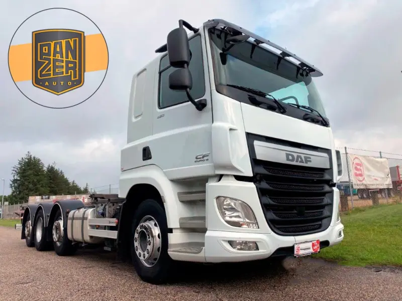 Грузовой контейнеровоз DAF CF 460, 2016 год | photo 0
