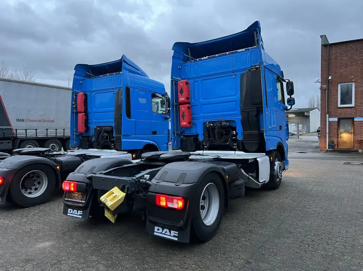 Тягач DAF XF 450, 4х2, Space Cab 2 спальника, 2017 год, без пробега по РФ - фото-детальных