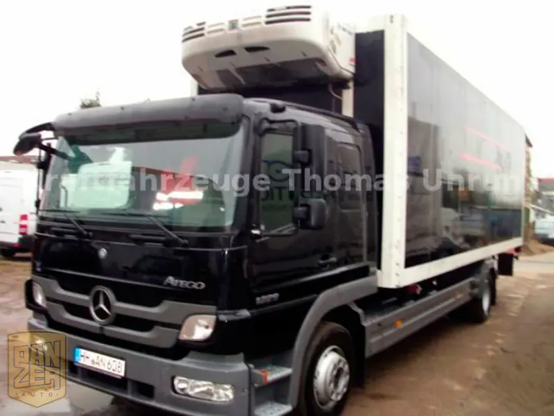 Грузовик рефрижератор Mercedes Atego 1229, 2013 год | photo 0