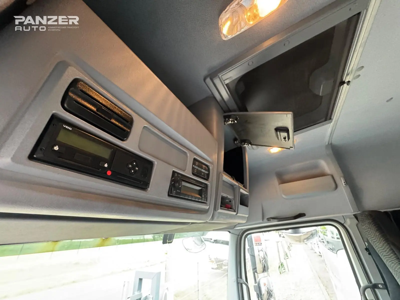 Грузовик Mercedes-Benz Atego 1224, 2016 год, промтоварный фургон 42 м3, гидролифт - фото 11