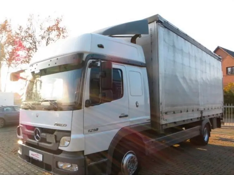 Mercedes-Benz Atego 1218L, 12/2011, штора-борт 44м3, гидролифт, 2 спальника - фото