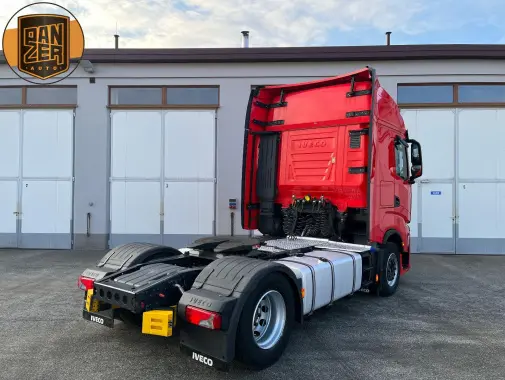 	 Товар для анкора: iveco s way 3