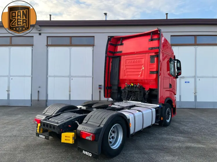 	 Товар для анкора: iveco s way 3