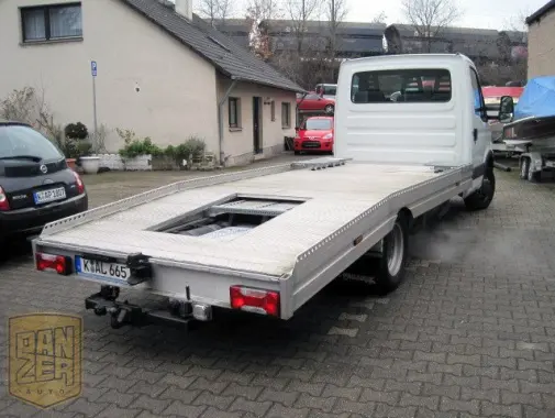 Эвакуатор Iveco Daily 50 CNG, 7 тыс.км, 2011 г, на природном газе, 3-х местка, пневмоподвеска - фото