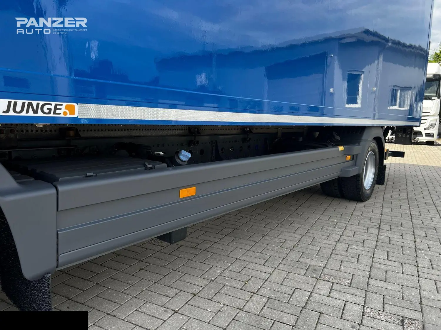 Грузовик Mercedes Atego 1224, 2020 год, фургон промтоварный м3 с гидробортом - фото 23