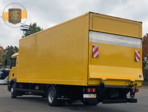 MAN TGM 12.250, 12/2012 год, фургон 46 кубов с гидролифтом - фото