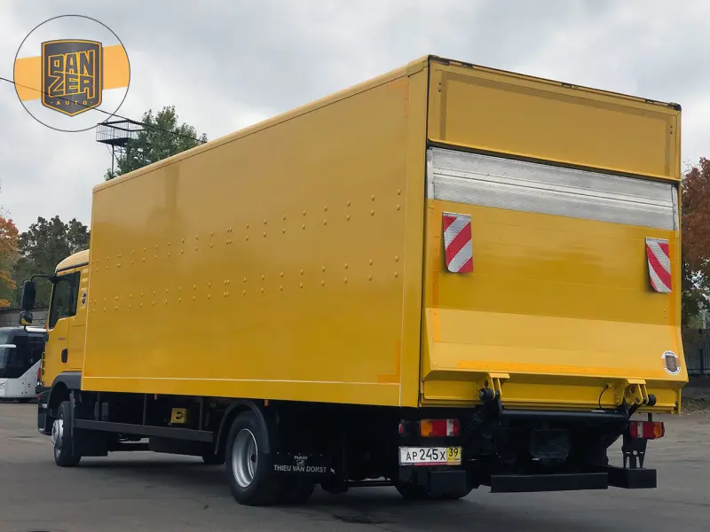 Грузовой фургон MAN TGM 12.250, 2012 год | photo 1