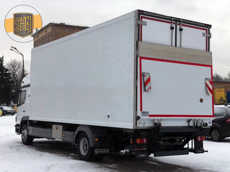 Грузовой фургон Mercedes Atego 1224, 2012 год | photo 1
