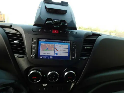 Рефрижератор Iveco Daily 70C18, 01/2018 г, спальная кабина, 21 куб, полная масса 7000 кг, без пробега по РФ - фото 4
