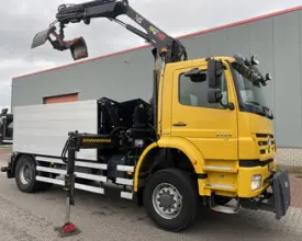 Грузовик с манипулятором Mercedes Axor 1824, 2011 год | 0