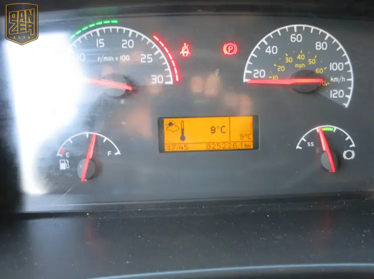 Тягач Volvo FМ 380, 2008 г, 4х2, гидрофицирован - фото-детальных 19