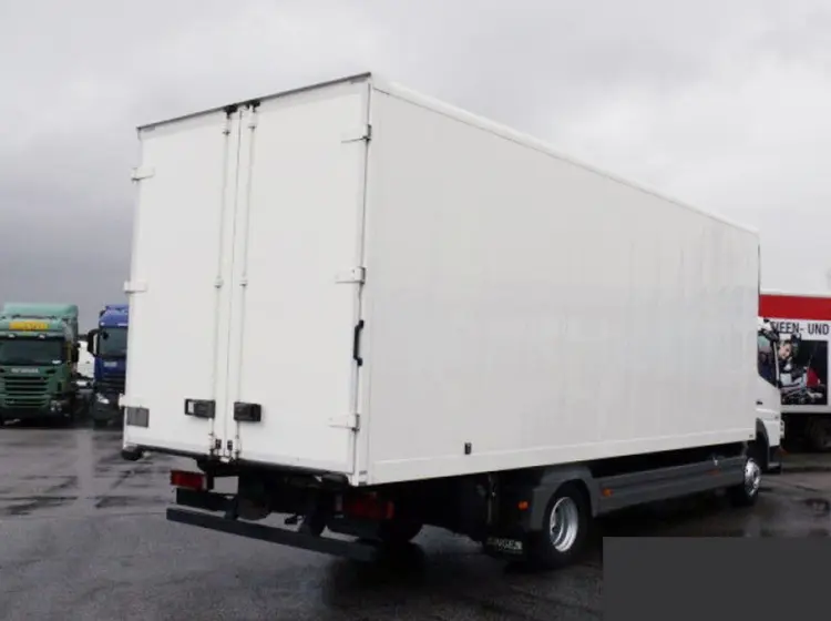 Фургон Mercedes Atego 824, длина 7.2м, ворота, без пробега по РФ - фото 7