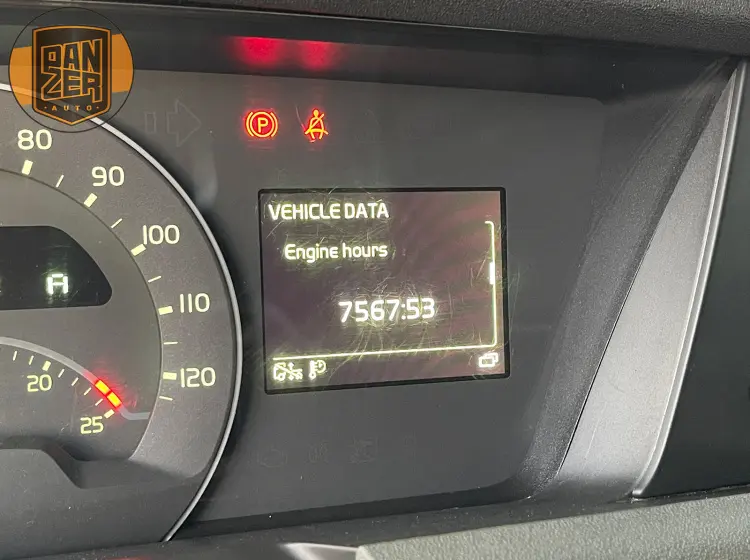 Тягач Volvo FH 500 6x4, 2018 год, подъемная ось, из Германии - фото-детальных 37