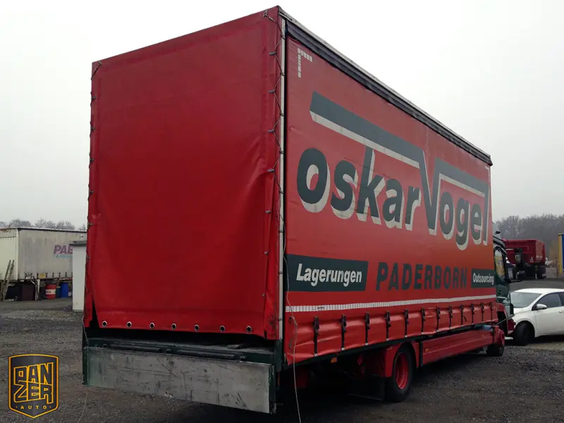 Грузовик тентованный Mercedes Atego 824, 2012 год | photo 1