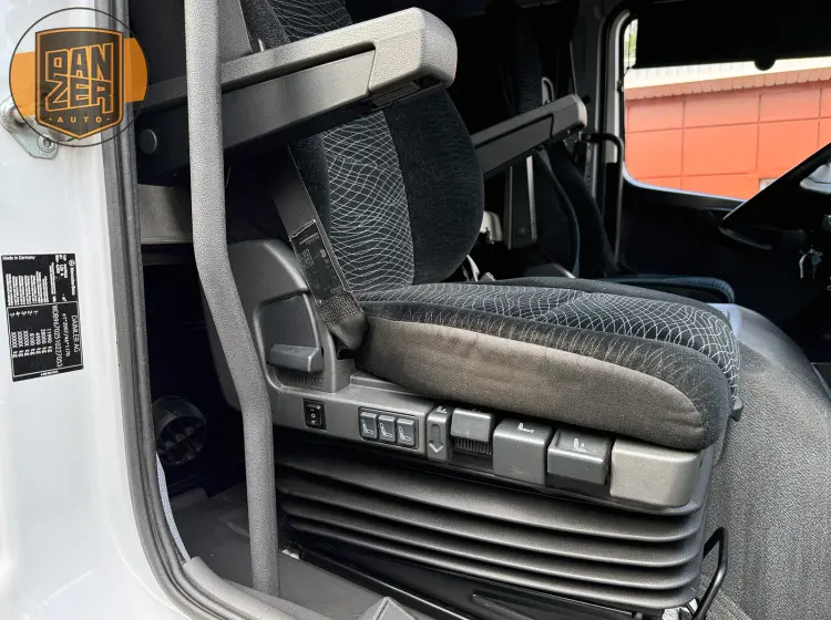 mercedes atego 1224, 2018 год, фургон 50 кубов, гидроборт 21