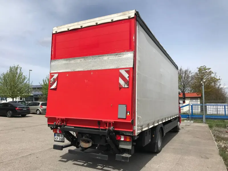 Грузовик тентованный Mercedes Atego 1224, 2015 год | photo 1