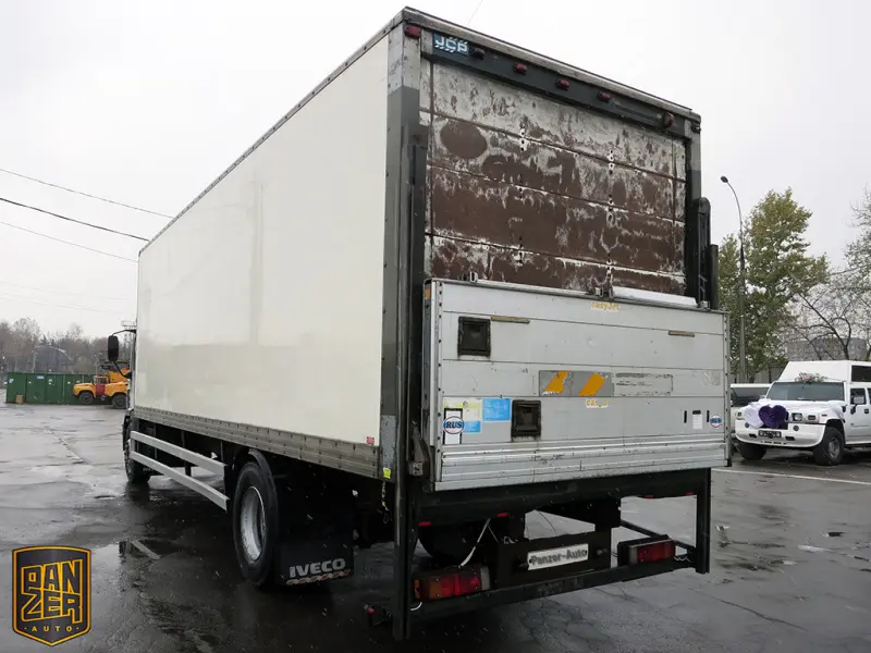 Грузовой фургон Iveco Eurocargo 180E24, 2004 год | photo 1