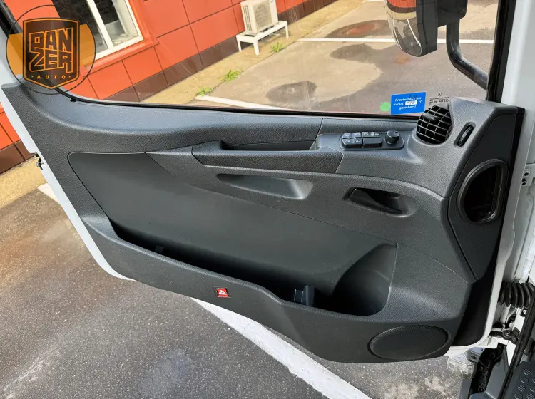 mercedes atego 1224, 2018 год, фургон 50 кубов, гидроборт 28