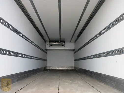 Рефрижератор 10 тонн Mercedes Actros 1841, 2010 г, Carrier Supra 850 - фото 2