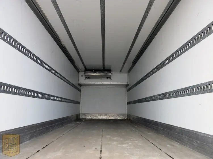 Рефрижератор 10 тонн Mercedes Actros 1841, 2010 г, Carrier Supra 850 - фото 2