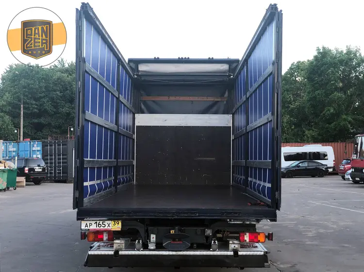 Mercedes Atego 1229L, 10/2012г, штора 49 кубов, ворота и гидроборт - фото 2