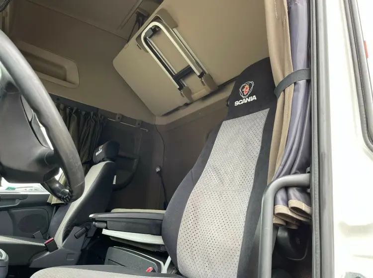 Scania R450, 6х2, 2015 год, штора 60 куб, 18 европалет, без пробега по РФ - фото 5