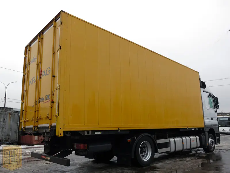 Грузовой фургон Mercedes Actros 1841, 2010 год | photo 1