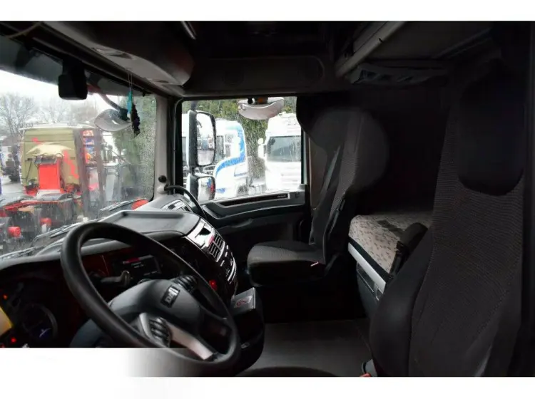 Тягач DAF XF 510, 6х2, Super Space Cab, двускатный ленивец сзади, без пробега по РФ - фото-детальных 3