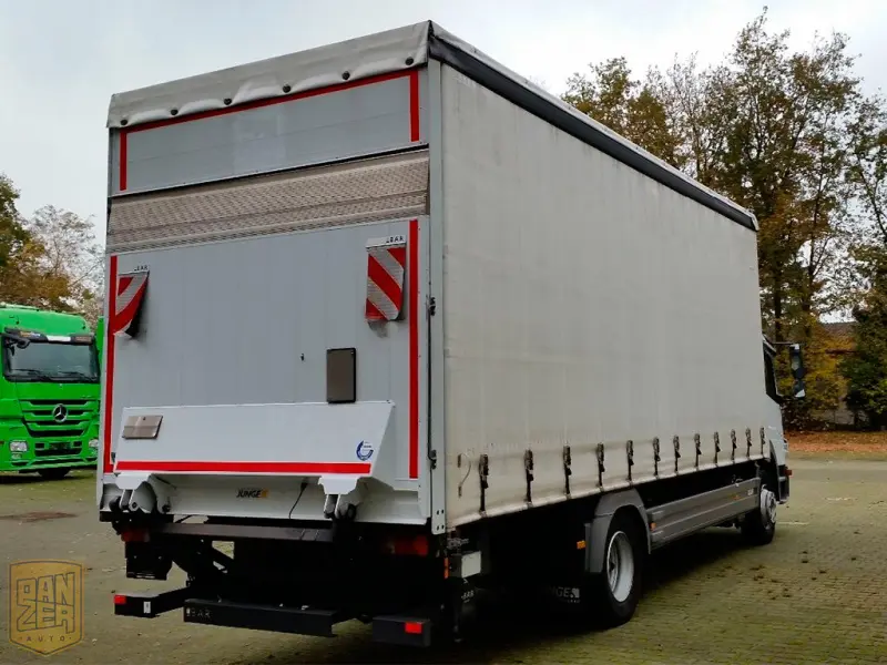 Грузовик тентованный Mercedes Atego 1224, 2013 год | photo 1