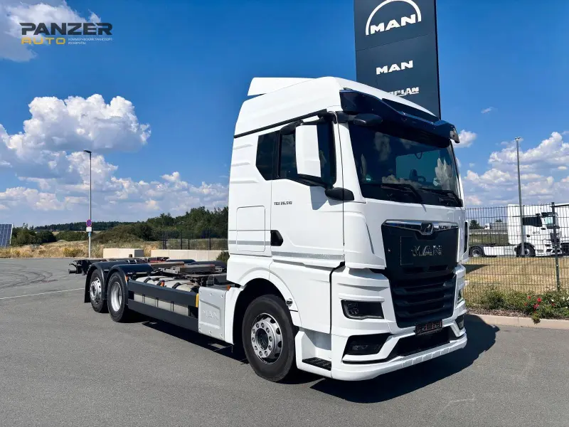 Грузовой контейнеровоз MAN TGX 26.510, 2023 год | 0