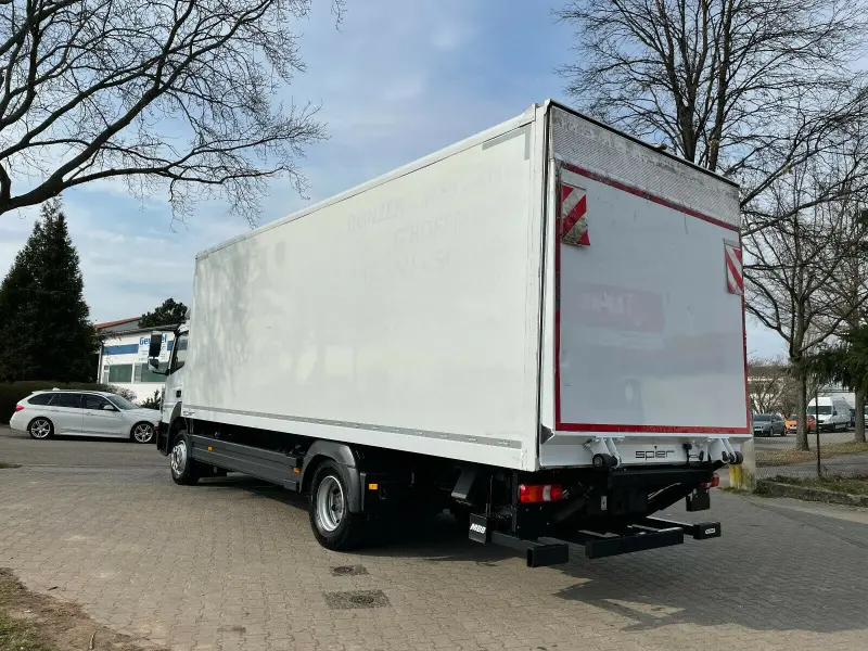 Грузовой фургон Mercedes Atego 1221, 2015 год | photo 1