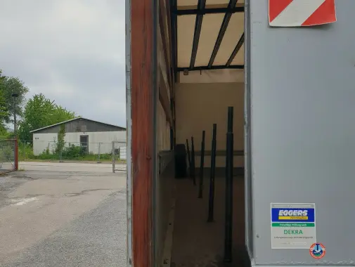 Mercedes Atego 823 L, 2015 год, борт-тент 45 м3 с боковой дверью, гидроборт, без пробега по РФ - фото 6