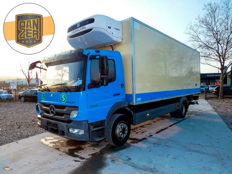 Грузовик рефрижератор Mercedes Atego 1222, 2011 год | photo 0