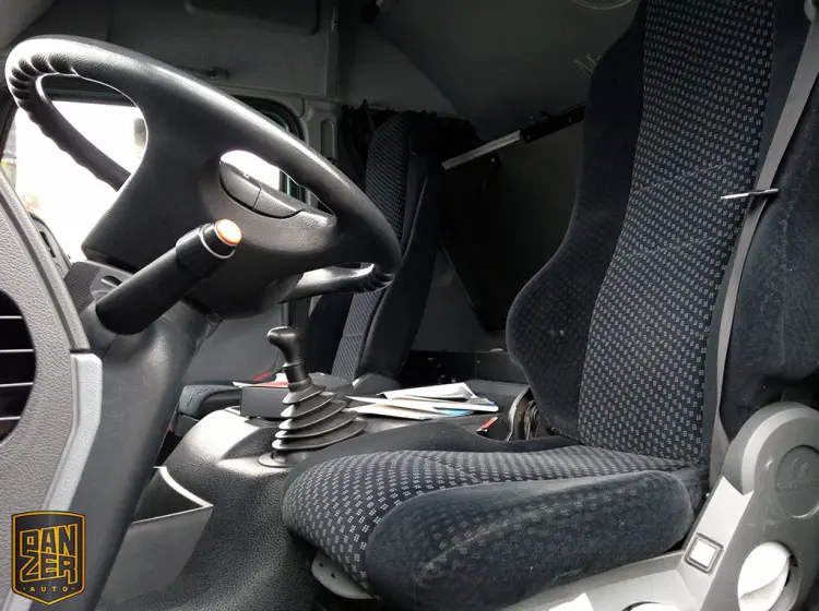 Mercedes Atego 824, штора 58м3, длина 7.5м, 2 спальника, без пробега по РФ - фото 3