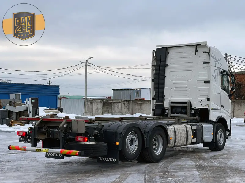 Грузовой контейнеровоз Volvo FH 460, 2019 год | photo 1