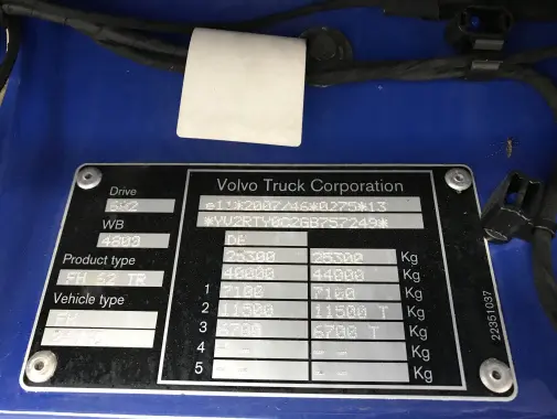 Пятнадцатитонник Volvo FH 460, 6х2, 2016 год, штора 55 кубов, 19 европалет, без пробега по РФ - фото 37