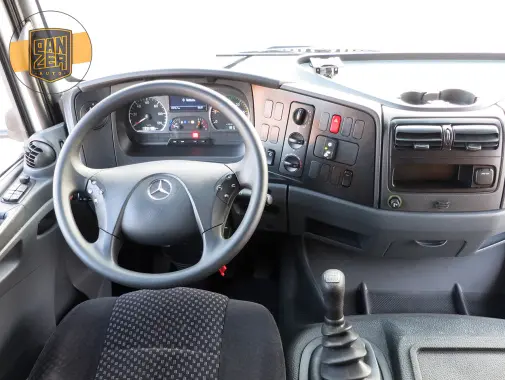 Mercedes Atego 1224 L рефрижератор со спальником 46 кубов, 18 европалет, гидроборт - фото 4