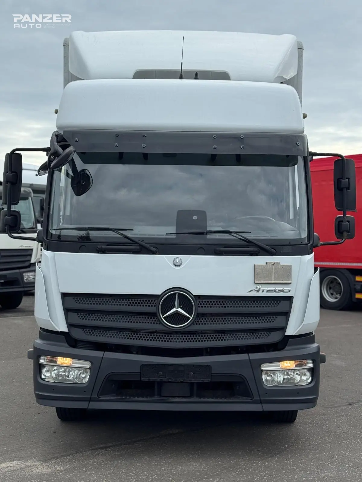 Грузовик Mercedes-Benz Atego 1224, 2016 год, промтоварный фургон 42 м3, гидролифт - фото 4